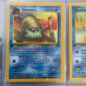 1990’s rare vintage 1st edition Omanyte Pokémon card 52/62